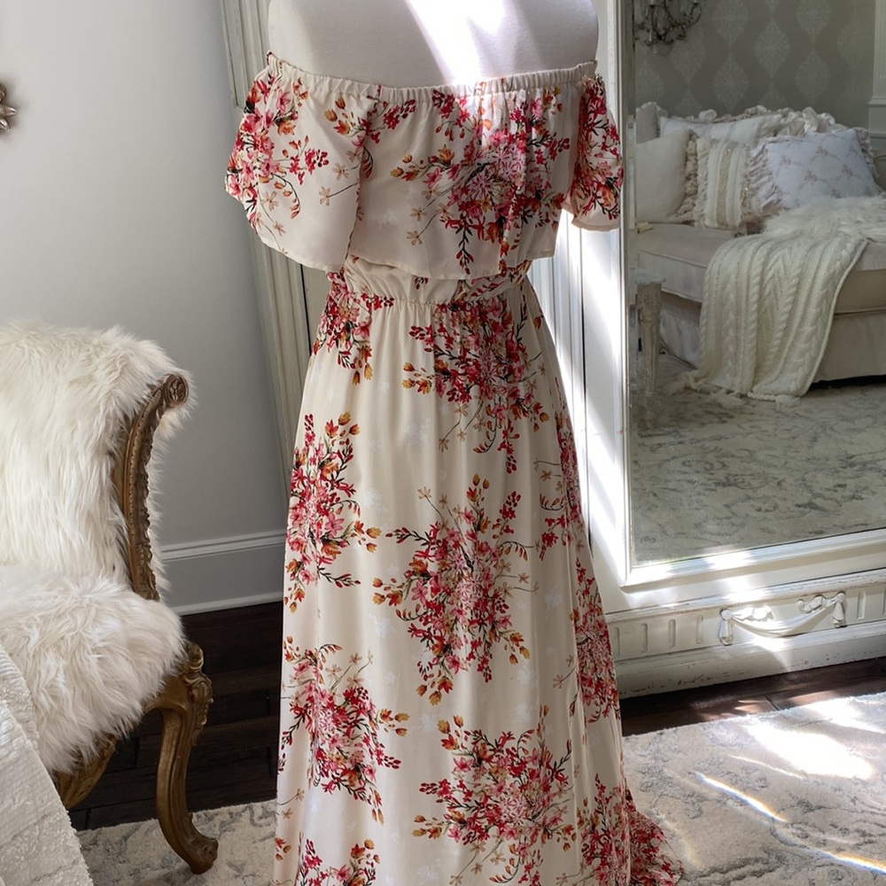 SugarLips Floral Maxi Dress - Picture 2 of 11